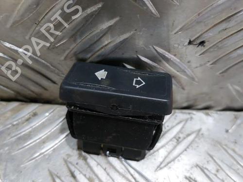 Used Right front window switch Right front window switch CITROËN SAXO (S0, S1) 1.6 VTL, VTR (88 hp) 21503303 21503303