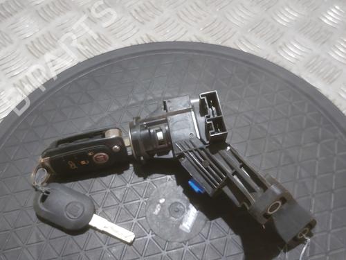 ignition-barrel-fiat-tipo-saloon-356_-357_-2015-24569750 main image