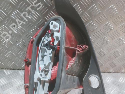 right-taillight-renault-modus-grand-modus-fjp0_-2004-29477002 main image