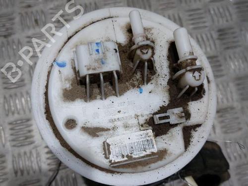 Used Fuel pump RENAULT MEGANE III Hatchback (BZ0/1_, B3_) 1.5 dCi (BZ0C) (90 hp) 21512416