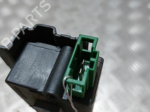 Bakluke lås AUDI TT (8N3) 1.8 T (180 hp) 21514360