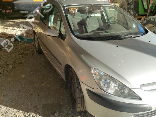 Venstre foran utvendig håndtak PEUGEOT 307 (3A/C) 2.0 HDi 110 | BP30560714C128