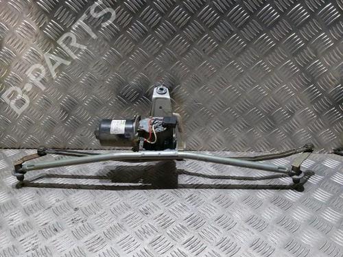 Used Front wiper motor Front wiper motor RENAULT RAPID Box Body/MPV (F40_, G40_) 1.9 D (F40P, F40N, F40E) (64 hp) 21503812 21503812