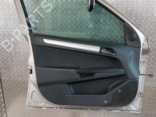 Used Left front door Left front door OPEL ASTRA H (A04) 1.3 CDTI (L48) (90 hp) 21508540 21508540