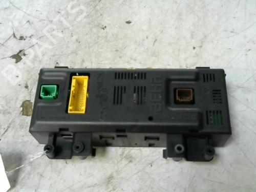 climate-control-citroen-c4-coupe-la_-2004-2005-2006-2007-2008-2009-2010-2011-2012-2013-29497611 main image