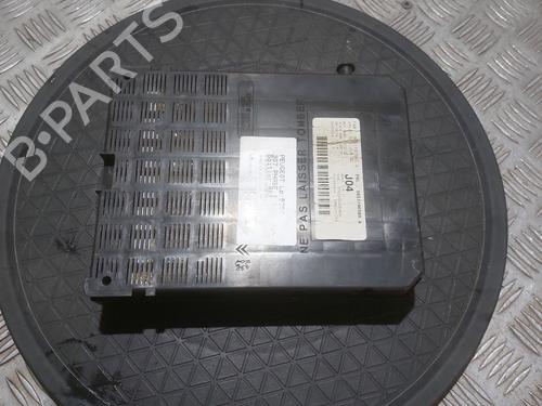 Used Fuse box Fuse box PEUGEOT 307 (3A/C) 1.6 16V (109 hp) 32162240 32162240