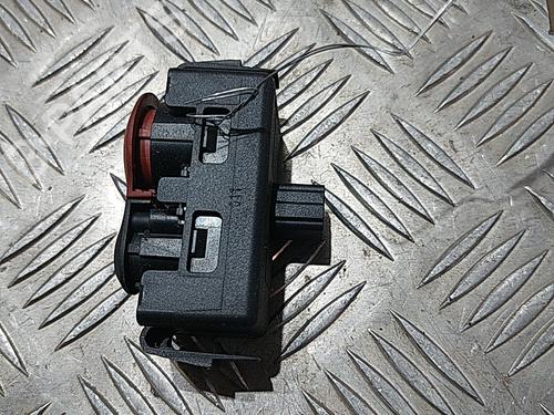 Used Warning switch Warning switch RENAULT KANGOO Express (FW0/1_) 1.5 dCi 85 (FW0K, FW0L, FW0B) (86 hp) 21504403 21504403