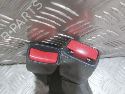 Used Seat buckle TOYOTA AVENSIS Estate (_T25_) 2.2 D-CAT (ADT251_, ADT251R) (177 hp) 24608623