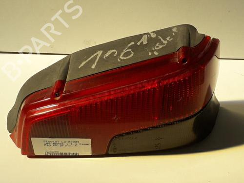 Used Right taillight PEUGEOT 106 I (1A, 1C) 1.1 (60 hp) 31036403