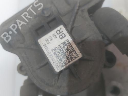 Used Right rear brake caliper Right rear brake caliper 33702142 33702142