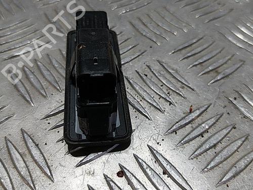 Used Tailgate handle Tailgate handle PEUGEOT 208 I (CA_, CC_) 1.0 VTi (68 hp) 21513294 21513294