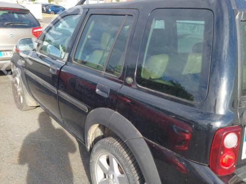 Left taillight LAND ROVER FREELANDER I (L314) 2.0 Td4 4x4 | BP21503114C34 