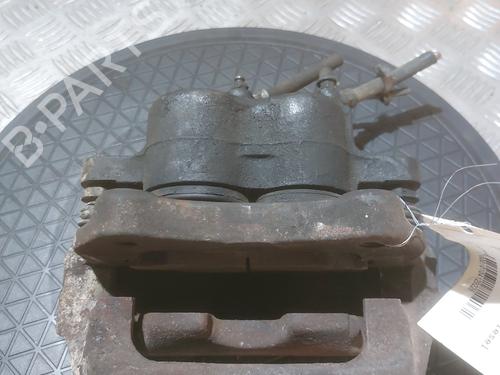 Used Right front brake caliper Right front brake caliper PEUGEOT J5 Van (290L) 2.5 D (73 hp) 24821731 24821731