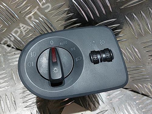 Used Headlight switch SEAT IBIZA IV (6J5, 6P1) 2.0 TDI (143 hp) 21514892