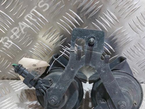 Horn RENAULT MEGANE III Hatchback (BZ0/1_, B3_) 1.5 dCi (BZ1G, BZ1W, BZ0R) | BP21510332E13 
