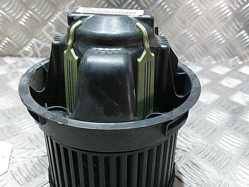 Used Heater blower motor PEUGEOT 207 (WA_, WC_) 1.6 HDi (90 hp) 21514582