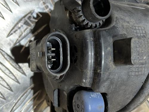 Used Left front fog light RENAULT CLIO III (BR0/1, CR0/1) 1.5 dCi (BR17, CR17) (86 hp) 21515425