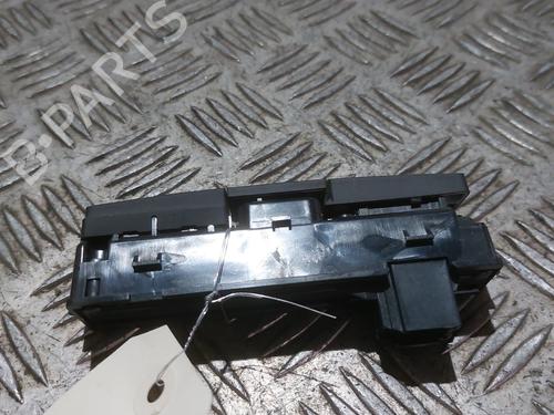 Used Warning switch Warning switch OPEL INSIGNIA A Sports Tourer (G09) 2.0 CDTI (35) (131 hp) 23810828 23810828