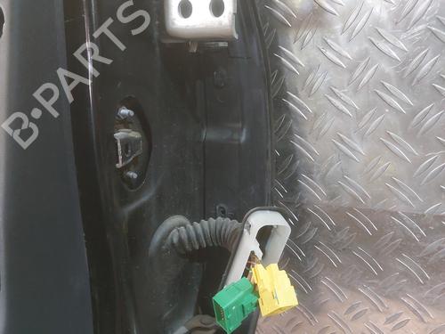 Left front door PEUGEOT 208 I (CA_, CC_) 1.6 HDi | BP26732923C2