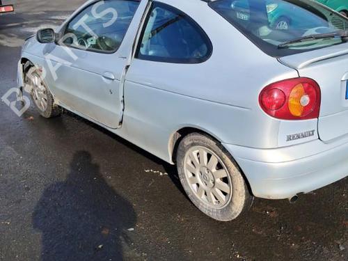 Used Parts RENAULT MEGANE I Coach (DA0/1_)  1.9 dCi (DA05, DA1F)  2010932