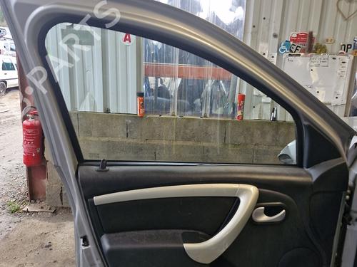 Left front door DACIA SANDERO 1.5 dCi | BP32066935C2