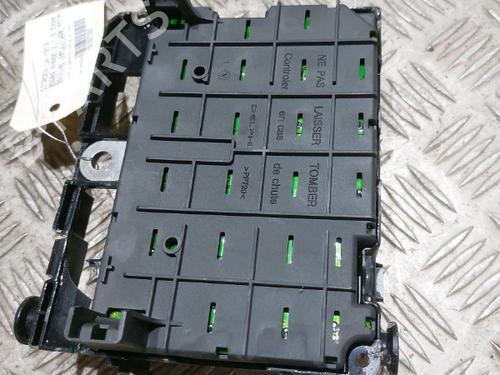 Used Fuse box Fuse box CITROËN XSARA (N1) 1.6 16V (109 hp) 21509427 21509427