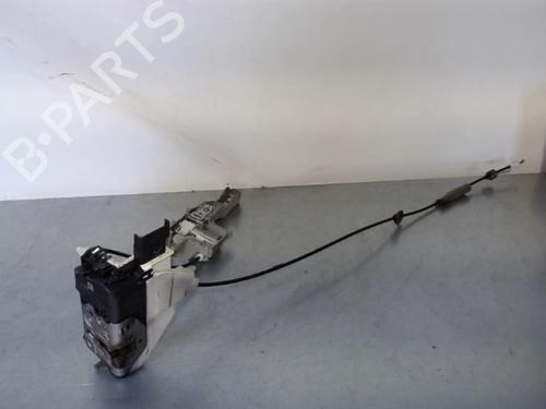 Fechadura frente direita PEUGEOT 308 I (4A_, 4C_) 1.6 HDi (109 hp) 30534312