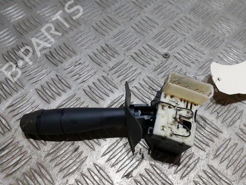 Used Steering column stalk Steering column stalk RENAULT CLIO II (BB_, CB_) 1.2 16V (BB05, BB0W, BB11, BB27, BB2T, BB2U, BB2V, CB05,... (75 hp) 21507961 21507961