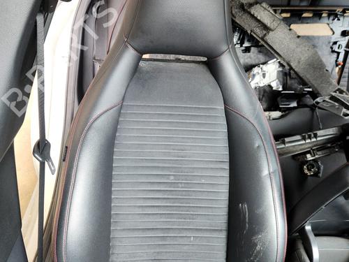 Used Right front seat MERCEDES-BENZ A-CLASS (W176) A 180 (176.042) (122 hp) 27404702