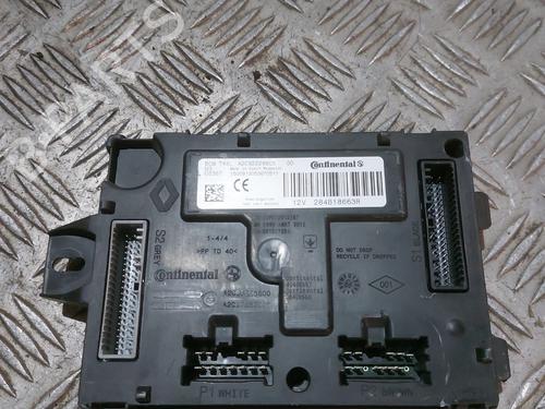 Used Fuse box Fuse box RENAULT CLIO IV (BH_) 1.5 dCi 75 (75 hp) 25261237 25261237