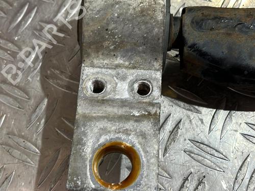 Used Right front suspension arm FORD FIESTA V (JH_, JD_) 1.4 TDCi (68 hp) 21515764
