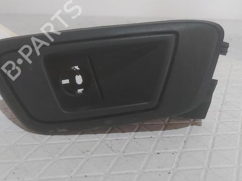 Used Rear right interior door handle Rear right interior door handle 30956319 30956319