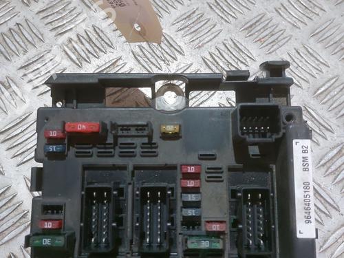 Used Fuse box PEUGEOT 206 Hatchback (2A/C) 1.9 D (69 hp) 24452826