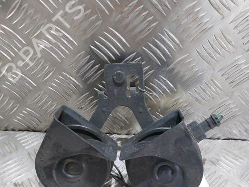 Horn RENAULT MEGANE III Hatchback (BZ0/1_, B3_) 1.5 dCi (BZ1G, BZ1W, BZ0R) (95 hp) 21510332