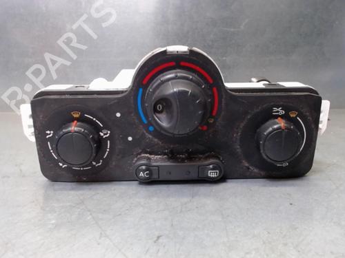 Used Climate control RENAULT CLIO III (BR0/1, CR0/1) 1.5 dCi (C/BR0G, C/BR1G) (68 hp) 29027930