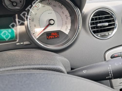 Seats set PEUGEOT 308 I (4A_, 4C_) 1.6 HDi | BP29271893C78 
