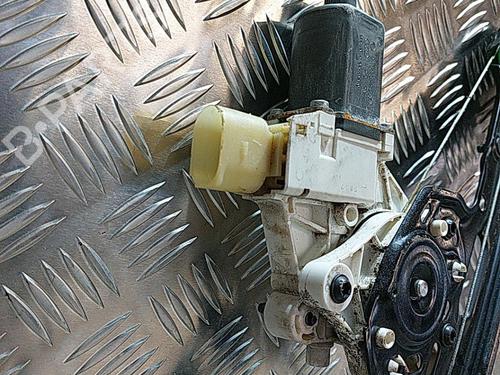 Front right window mechanism BMW 1 (E87) 118 d | BP21513099C23 
