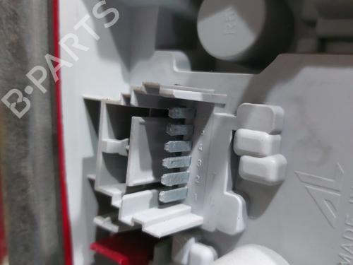 Used Right taillight Right taillight RENAULT MODUS / GRAND MODUS (F/JP0_) 1.2 16V (JP0W) (101 hp) 21510145 21510145