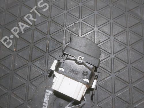 Used Right front window switch Right front window switch RENAULT CLIO II (BB_, CB_) 1.2 16V (BB05, BB0W, BB11, BB27, BB2T, BB2U, BB2V, CB05,... (75 hp) 27279061 27279061
