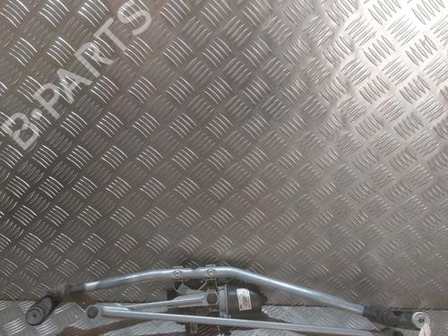 Used Front wiper motor Front wiper motor DACIA SANDERO II TCe 90 (B8M1, B8MA, B8AC) (90 hp) 31040543 31040543