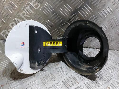 fuel-flap-citroen-c3-ii-sc_-16-bluehdi-75-00001517h3-2009-21512038 main image