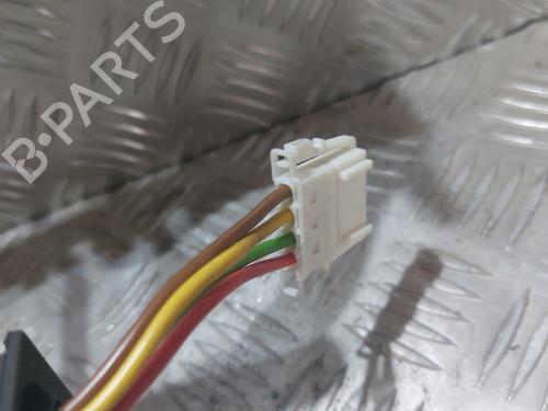 Used Front wiper motor Front wiper motor MERCEDES-BENZ C-CLASS T-Model (S203) C 220 CDI (203.208) (150 hp) 21510215 21510215