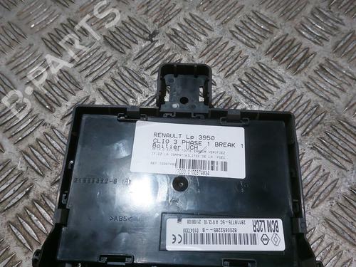 Used Fuse box Fuse box RENAULT CLIO III Grandtour (KR0/1_) 1.5 dCi (KR0F) (86 hp) 23810767 23810767