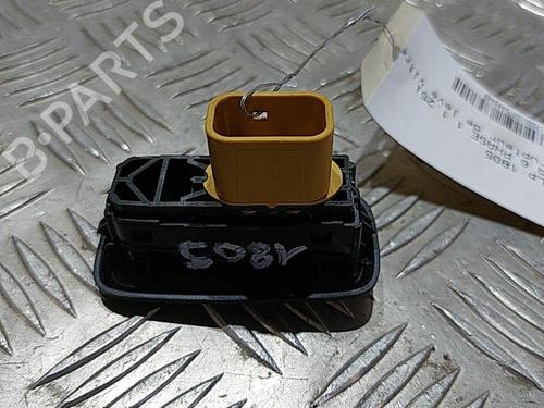 Used Right front window switch Right front window switch FORD FIESTA VI (CB1, CCN) 1.25 (60 hp) 21513209 21513209