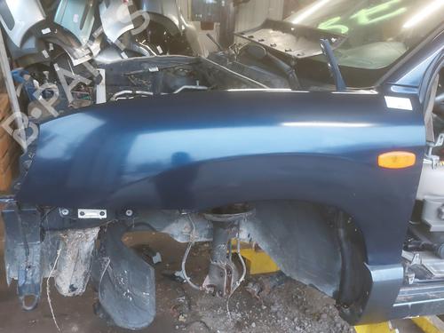Used Left front fenders Left front fenders HYUNDAI SANTA FÉ I (SM) 2.0 CRDi 4x4 (125 hp) 31070842 31070842