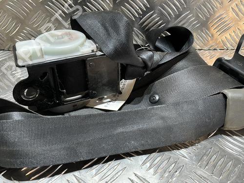 Used Front right seatbelt Front right seatbelt MITSUBISHI PAJERO III (V7_W, V6_W) 3.2 Di-D (V68W, V78W) (165 hp) 21515720 21515720