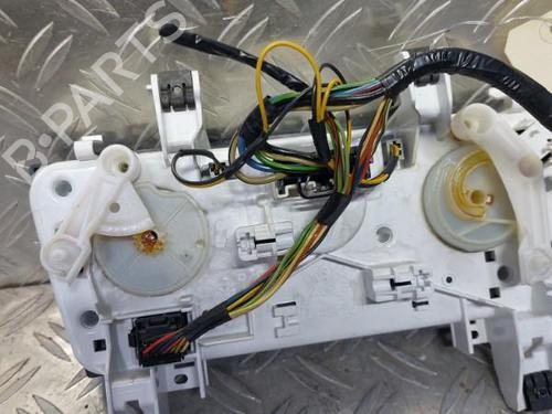 Used Climate control Climate control 21506601 21506601