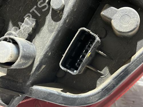 Used Right taillight Right taillight 21511584 21511584