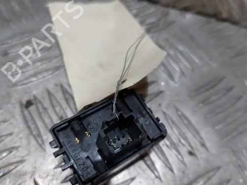 Right front window switch RENAULT MEGANE III Hatchback (BZ0/1_, B3_) 1.5 dCi (BZ0C) | BP21503596I26 
