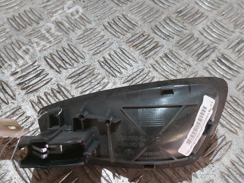 Used Front right interior door handle Front right interior door handle BMW 1 (E87) 120 d (177 hp) 21670084 21670084